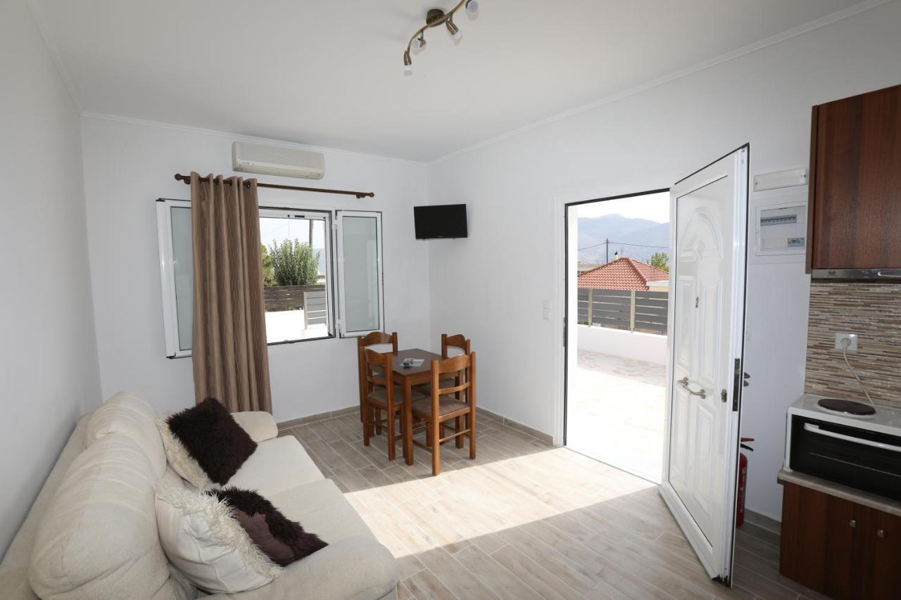 Angelos Apartments ลิคชูรี ภายนอก รูปภาพ