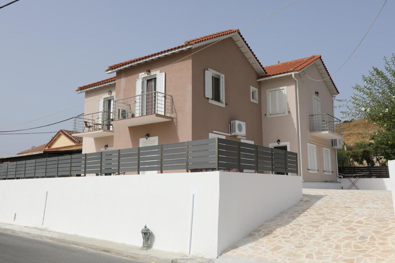 Angelos Apartments ลิคชูรี ภายนอก รูปภาพ