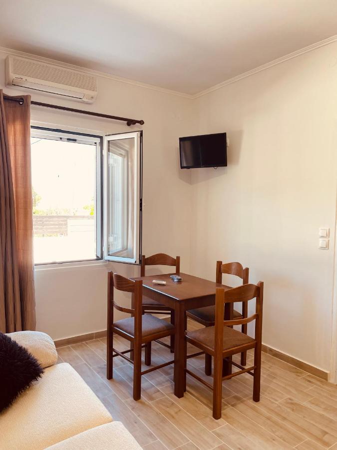 Angelos Apartments ลิคชูรี ภายนอก รูปภาพ